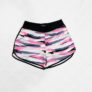 NWOT Z By Zella Girls Pink Grey Black Camouflage Athletic Shorts